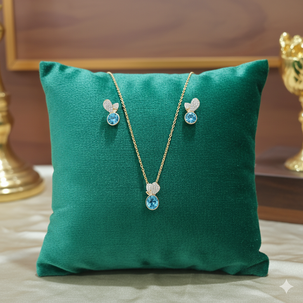 Azure Butterfly Gleam Pendant Set