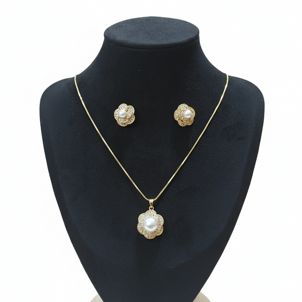 Elegant Pearl & Zirconia Pendant Set