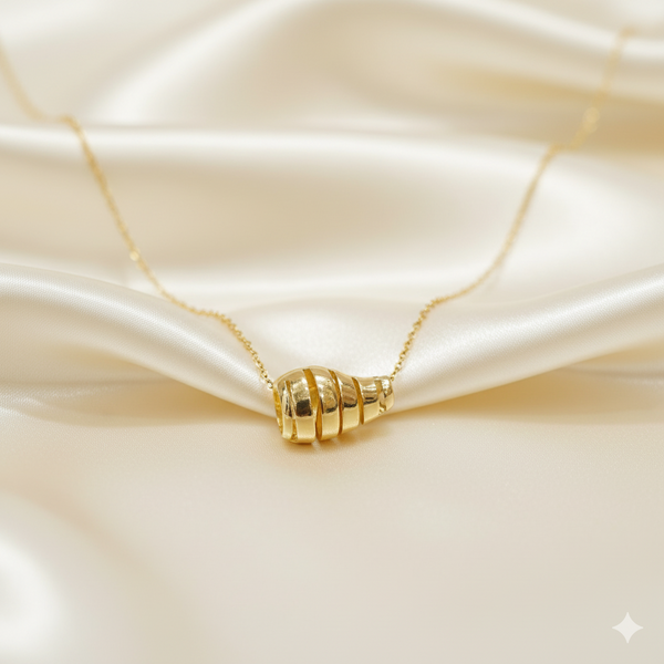 Golden Ribbed Elegance Necklace