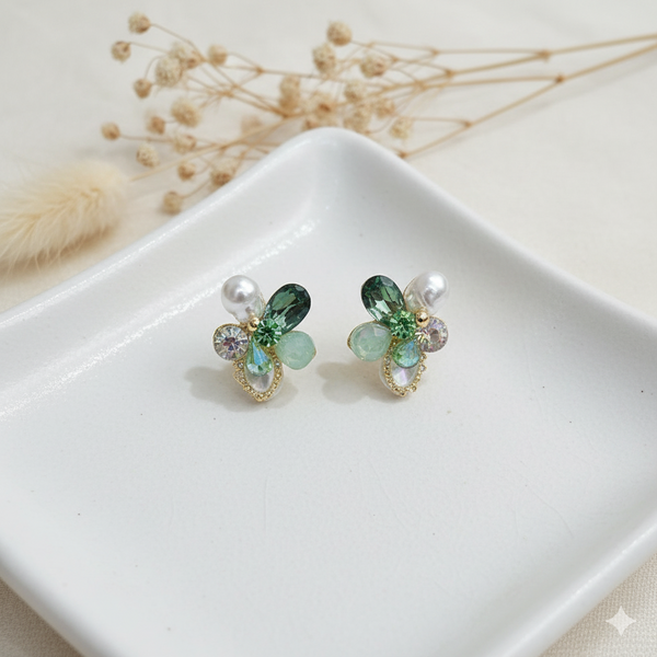 Emerald Petal Pearl Earrings