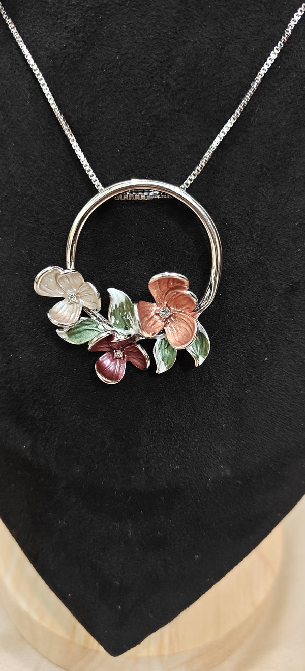 Bloom Floral Pendant Set