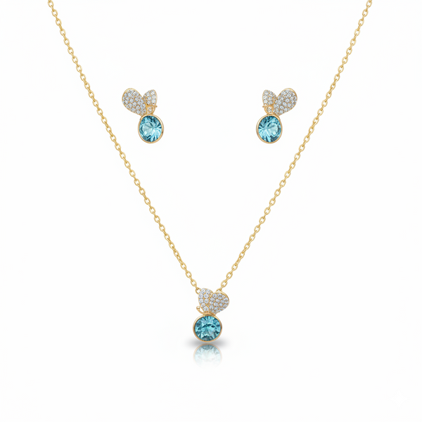 Azure Butterfly Gleam Pendant Set