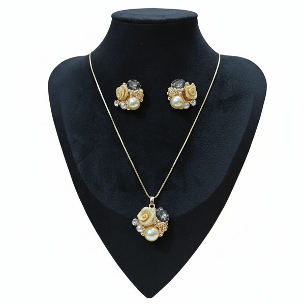 Golden Pearl & Rose Bloom Pendant Set