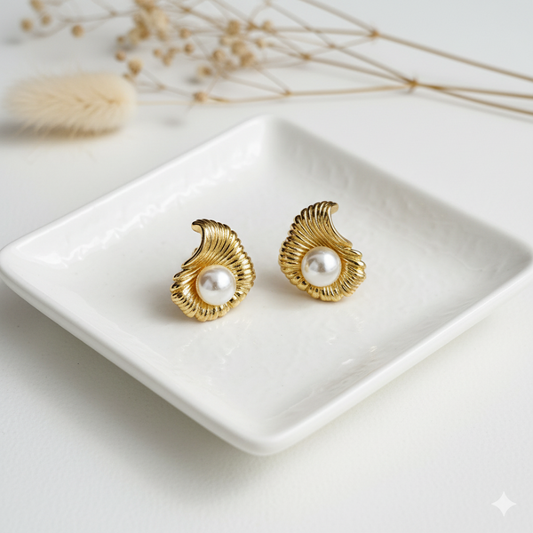 Golden Ripple Pearl Earrings