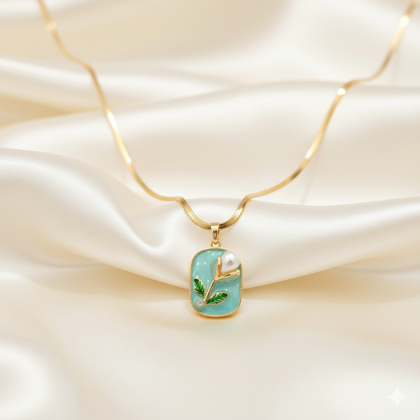 Evergreen Pearl Blossom Necklace