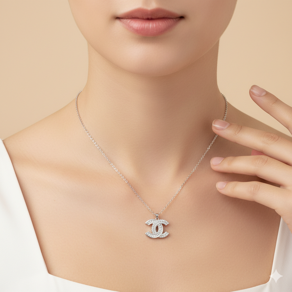 Dazzling Interlocking Crystal Necklace