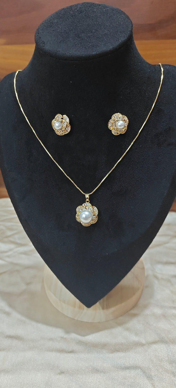 Elegant Pearl & Zirconia Pendant Set
