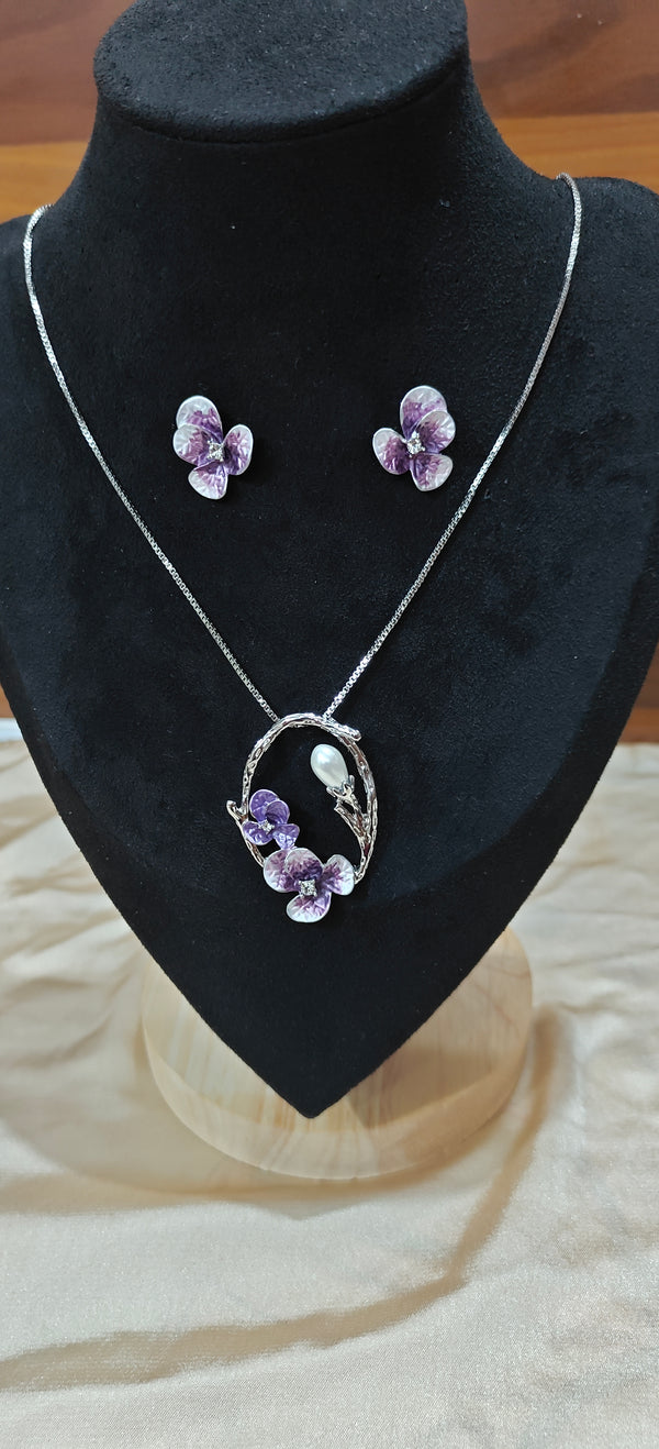 Violet Bloom Pearl Elegance Pendant Set